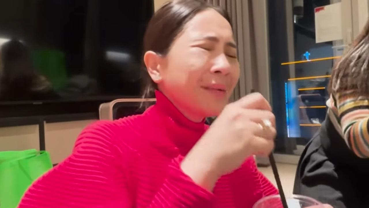 Sederet Ekspresi Kocak Nagita Slavina Usai Coba Aneka Camilan di Korea Selatan, Wajah Bengkak Heboh Diduga Habis Oplas