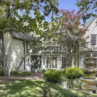 Rumah Kristen Bell. (LA Times)