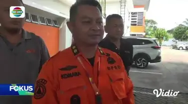 Simak Fokus Pagi (05/07) dengan berita-berita pilihan sebagai berikut, Keributan antar Suporter, Penangkapan si Kembar Penipu Rp 35 Miliar, Parkir Liar Hambat Laju Ambulans, Perahu Karam, 55 Penumpang Terombang-ambing.