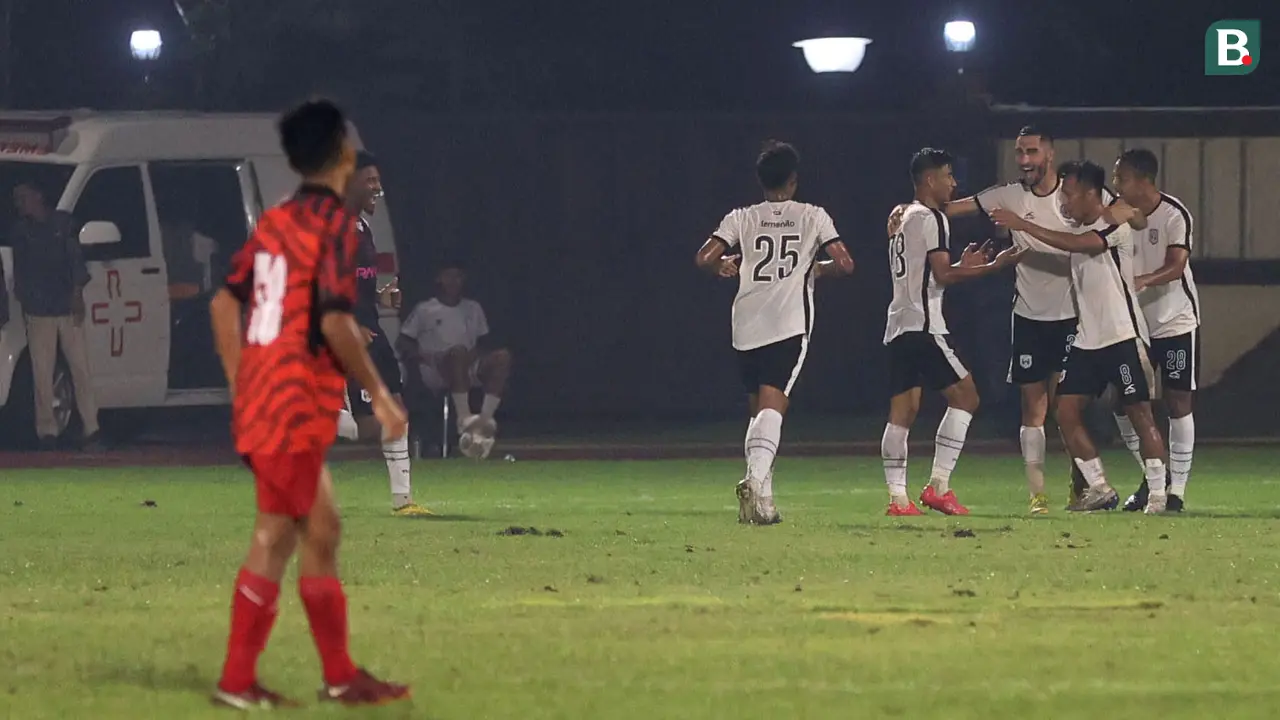 Laga Uji Coba Persija Jakarta Vs Rans Nusantara