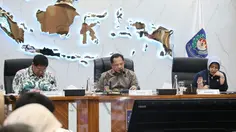 Mendagri Minta Pemda Kejar Target Bedah 400 Ribu Rumah