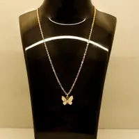 Ilustrasi Kalung Emas (Credit: Rochak Shukla/Freepik)