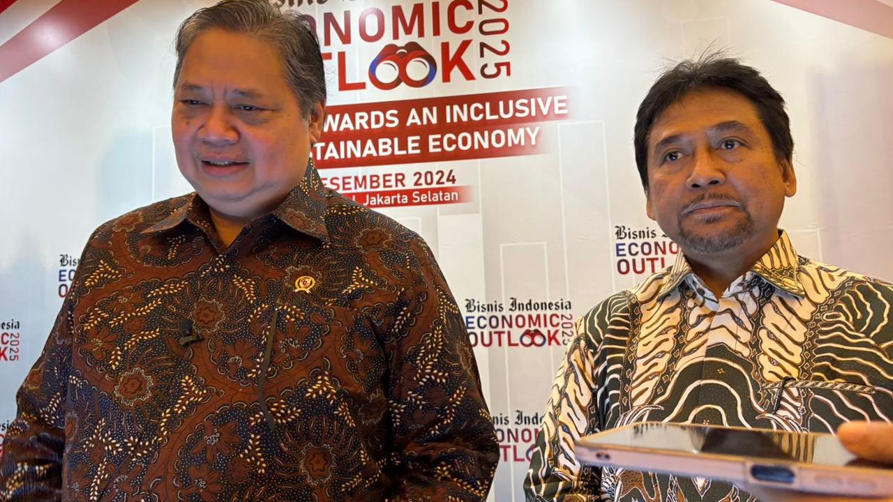 Airlangga: Tarif Tiket Pesawat Turun 10 Persen Bisa Jadi Dongkrak Pariwisata