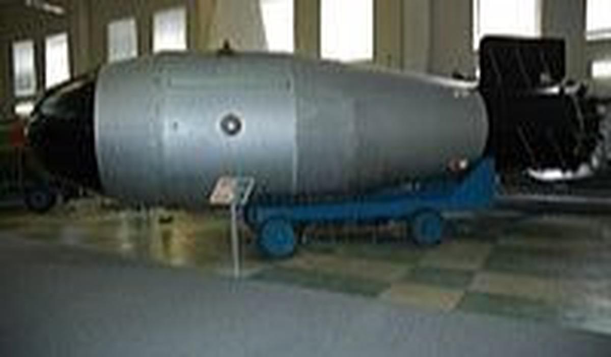 Dilansir dari laman Britannica, disebut jika awalnya Tsar Bomba dibuat untuk menghasilkan ledakan berkekuatan 100 megaton.