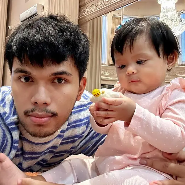 Thariq Halilintar dan Ameena. (Foto: Instagram/thariqhalilintar)