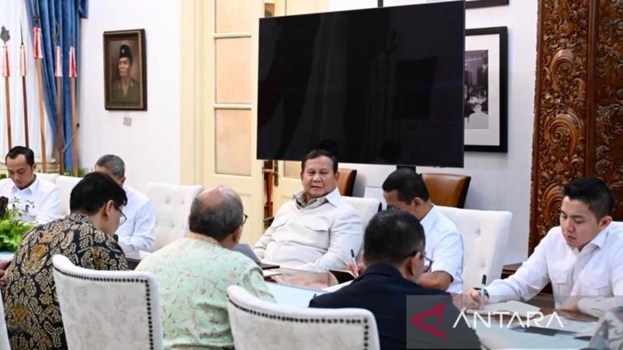 Presiden Prabowo Perintahkan Jaga Stabilitas Harga Sembako Jelang Idulfitri dan Stok Pangan Nasional