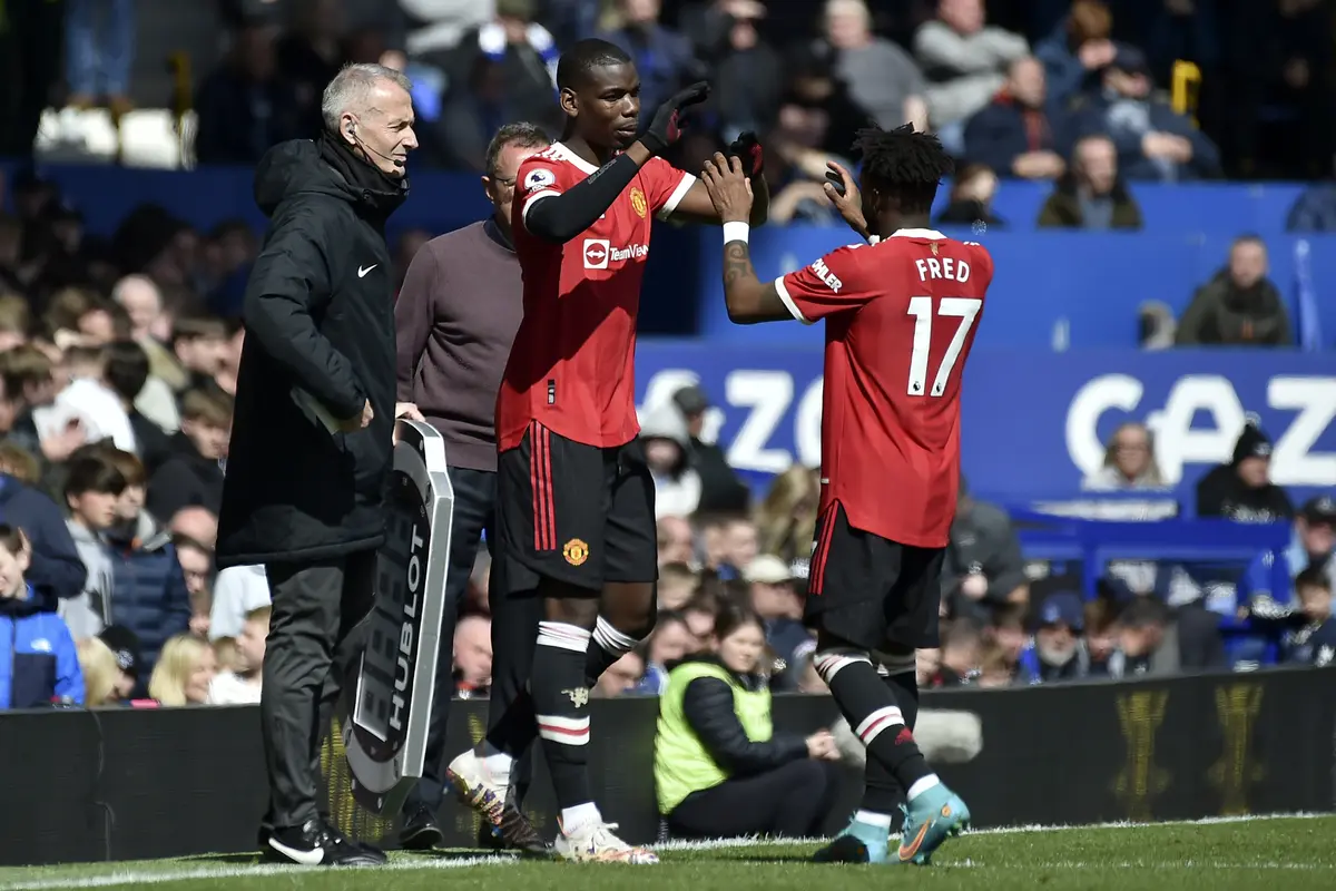 Manchester United Tumbang di Kandang Everton