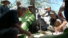 Warga berharap hujan segera turun dan menyuburkan tanah yang akan dipakai untuk bercocok tanam.