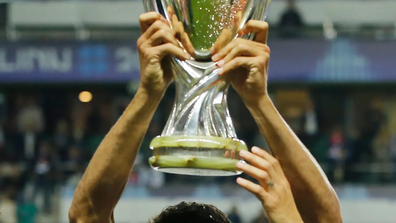 Atletico Madrid Raih Juara Piala Super Eropa