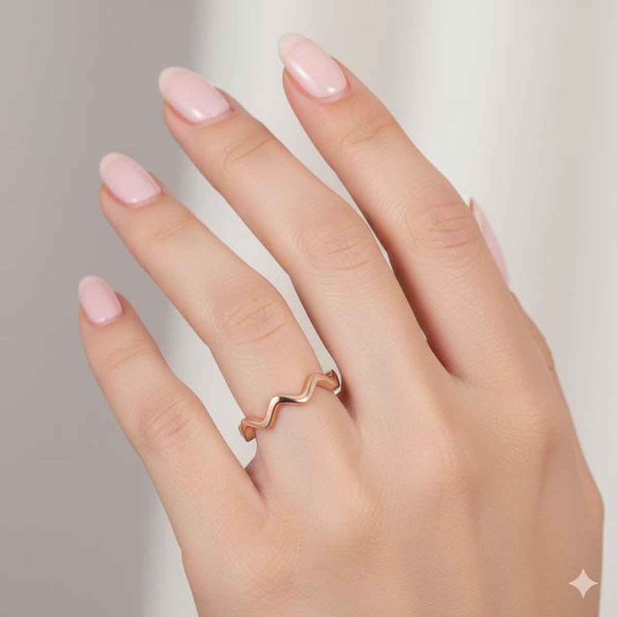 7 Cincin Model Zigzag yang Sedang Tren, Desain Unik untuk Gaya Elegan 2025