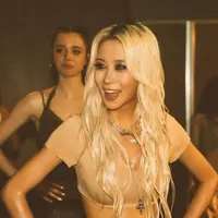 Intip gaya Shiloh Jolie jadi penari di MV Dayoung (@dayoungism)