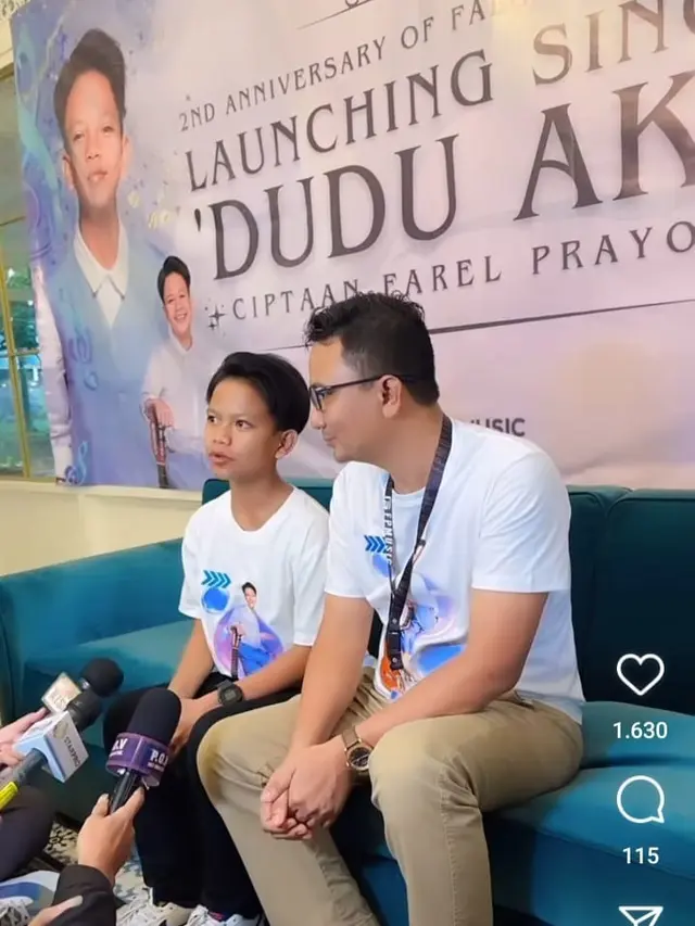 Potret Farel Prayoga saat rilis single baru berjudul Dudu Aku (Sumber: Instagram/@farelprayoga.real)