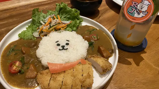 Pop-up Cafe dengan Nuansa dan Makanan ke-8 Karakter BT21. Dok. Anisha Saktian Putri