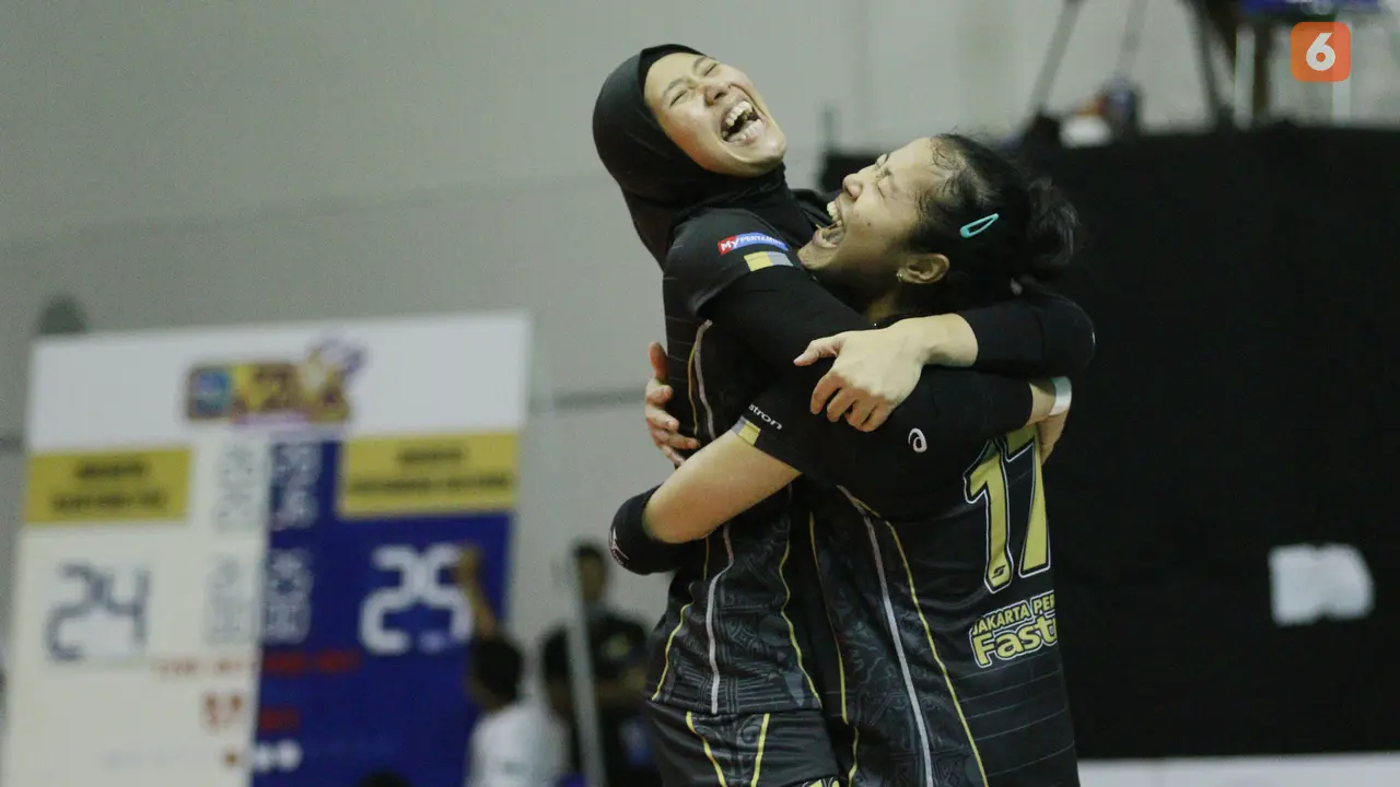 Foto: Laga Berjalan Sengit, Jakarta Elektrik PLN Dipaksa Menyerah Jakarta Pertamina Fastron di PLN Mobile Proliga 2022