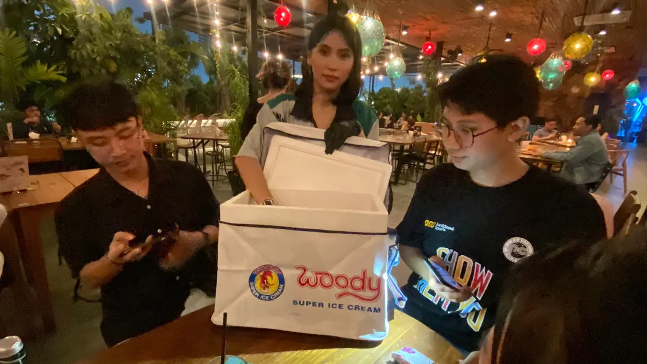 Lucy in The Sky Spark hadirkan kembali jajanan nostalgia, salah satunya Ice Cream Woody