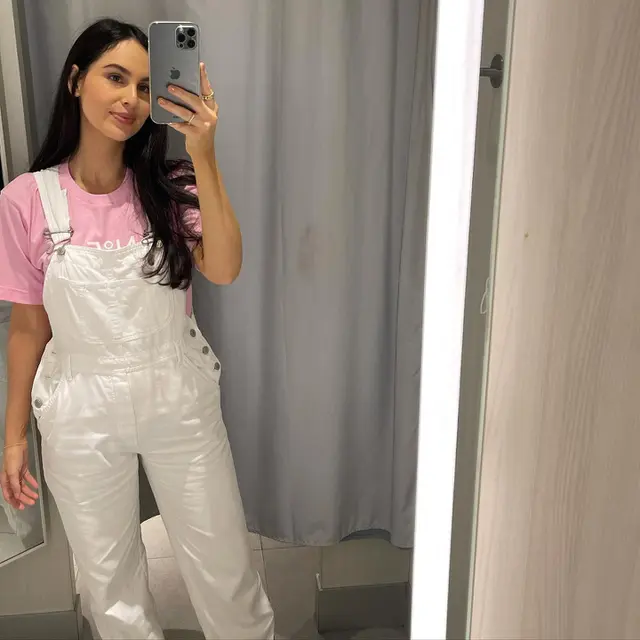 7 Potret Sabina Paz, Tunangan Rafael Tan yang Kerap Tampil Stylish