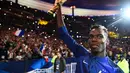 2. Kepopuleran Paul Pogba - Skuat Real Madrid sudah diisi oleh gelandang yang sudah berumur. Terlebih pemain lapis kedua pun tak memiliki kualitas yang sepadan. (AFP/Franck Fife)