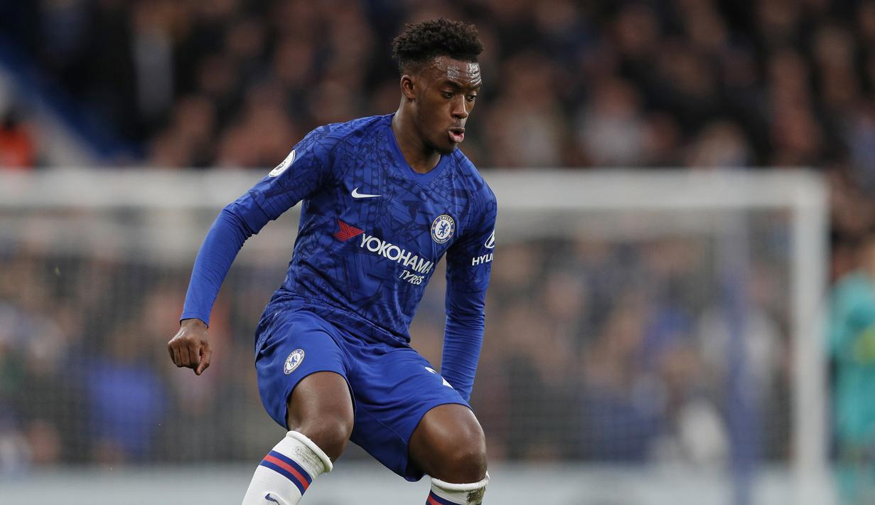 5. Callum Hudson Odoi (Chelsea) - Pemain berusia 19 tahun ini merupakan salah satu talenta paling berbakat yang dimiliki Inggris saat ini. Callum Hudson Odoi menjadi pemain termuda dalam sejarah timnas Inggris yang melakukan debut di kompetisi resmi. (AFP/Adrian Dennis)