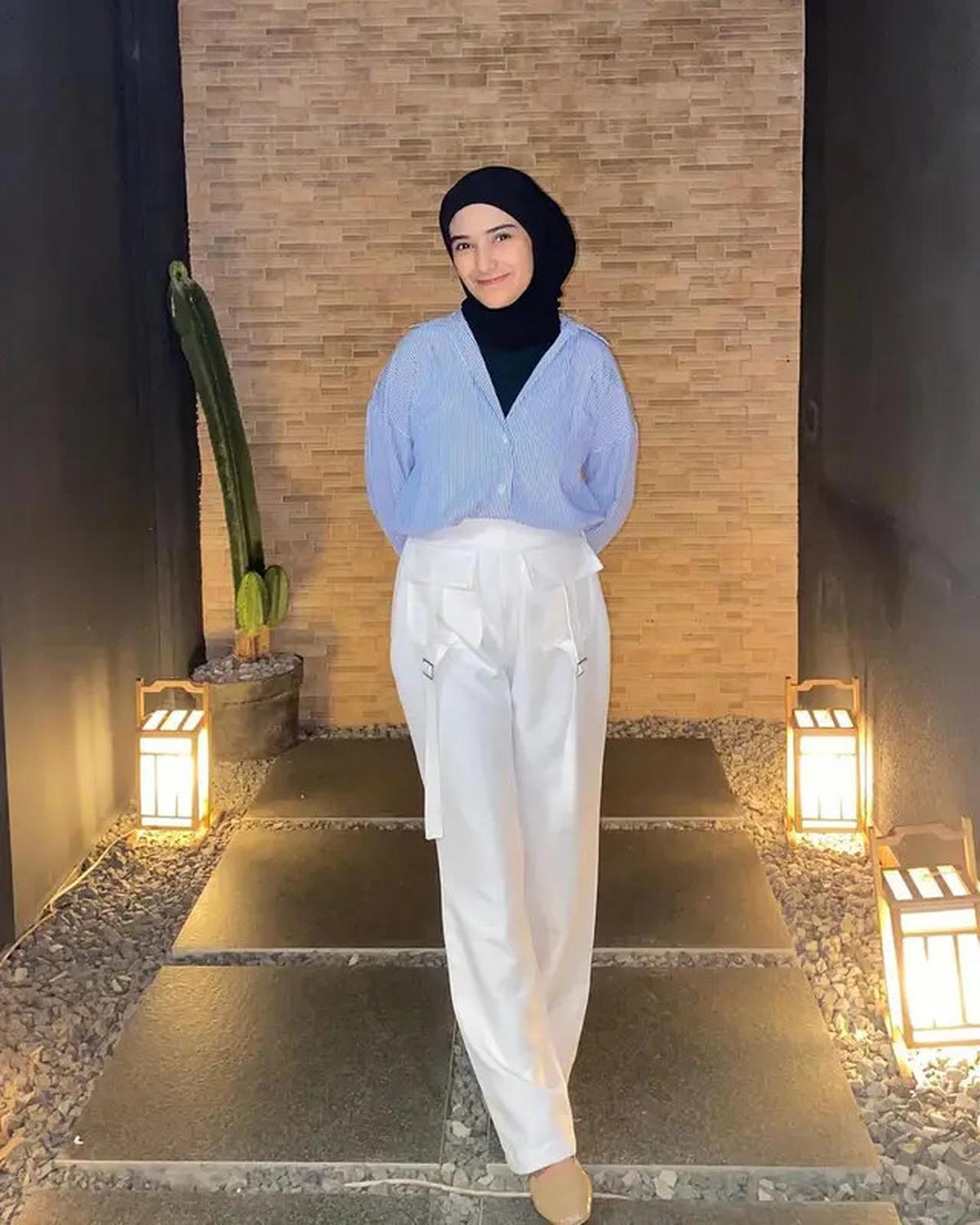 6 Potret Nadya Mustika Usai 6 Bulan Melahirkan, Kembali Langsing Penampilan Bak ABG