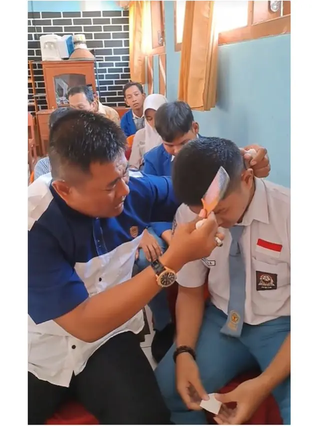 8 Potret Haru Acara Parenting Day di SMA Ponorogo, Pihak Sekolah Tuai Apresiasi