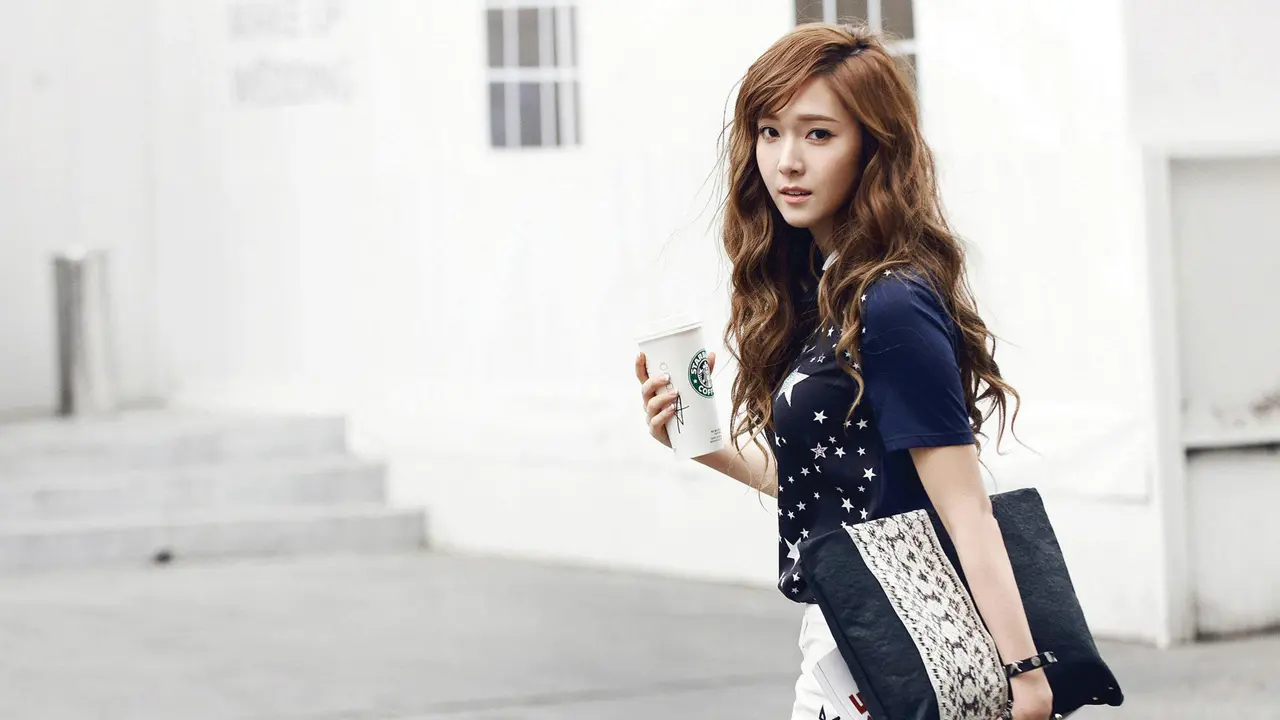 Hengkang dari SNSD, Jessica Jung Sukses Kumpulkan Kekayaan
