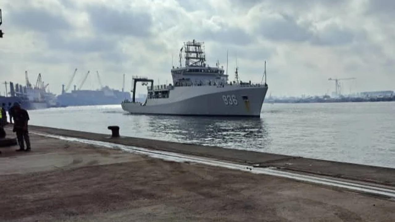 FOTO: KRI Canopus 936 Sandar di Lagos Perkuat Diplomasi Maritim
