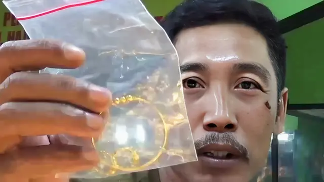 Viral Akal-akalan Pasutri Jual Emas Imitasi Pakai Surat Palsu, Pedagang di Gowa Rugi Jutaan Rupiah