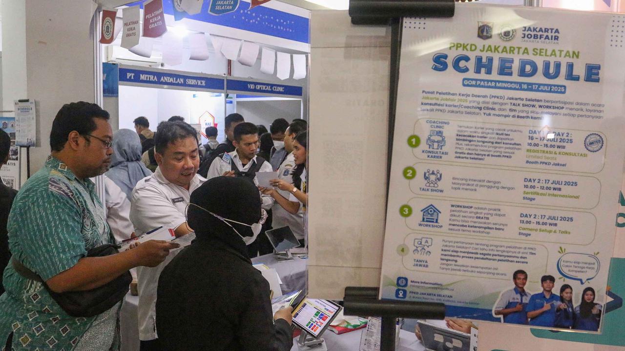 FOTO: Ribuan Pencari Kerja Padati Jakarta Job Fair 2025, Lowongan Dibuka di 40 Perusahaan