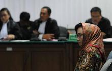 Nunun divonis dua tahun enam bulan penjara