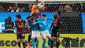 Duel Napoli vs Milan di semifinal Supercoppa Italiana di Al-Awwal Park, Riyadh, Arab Saudi, Jumat (19/12/2025). (AP Photo/Altaf Qadri)