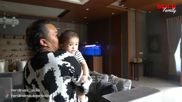 [Fimela] Sule dan Adzam