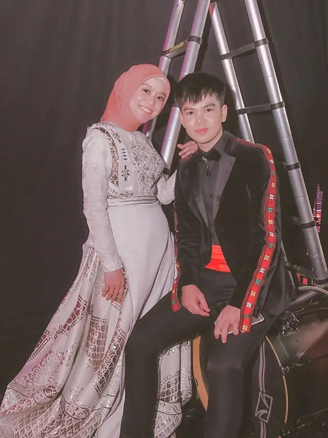 6 Potret Kedekatan Lesti Kejora dan Faul LIDA (sumber: instagram/faul.lida2019)