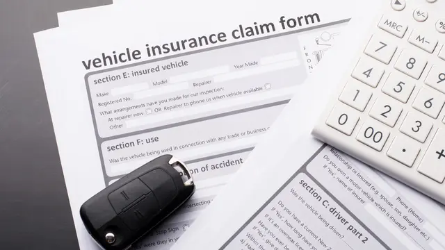 Nggak Hanya Soal Harga, Ini 5 Hal yang Harus Diperhatikan Saat Memilih Asuransi Mobil