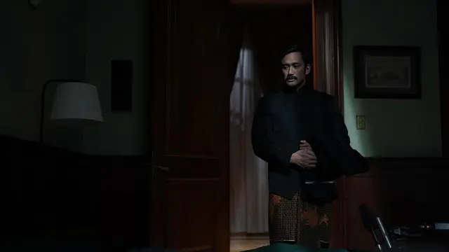 Tora Sudiro sebagai Arjo Kuncoro dalam film Janur Ireng. (Foto: Dok. MD Pictures)