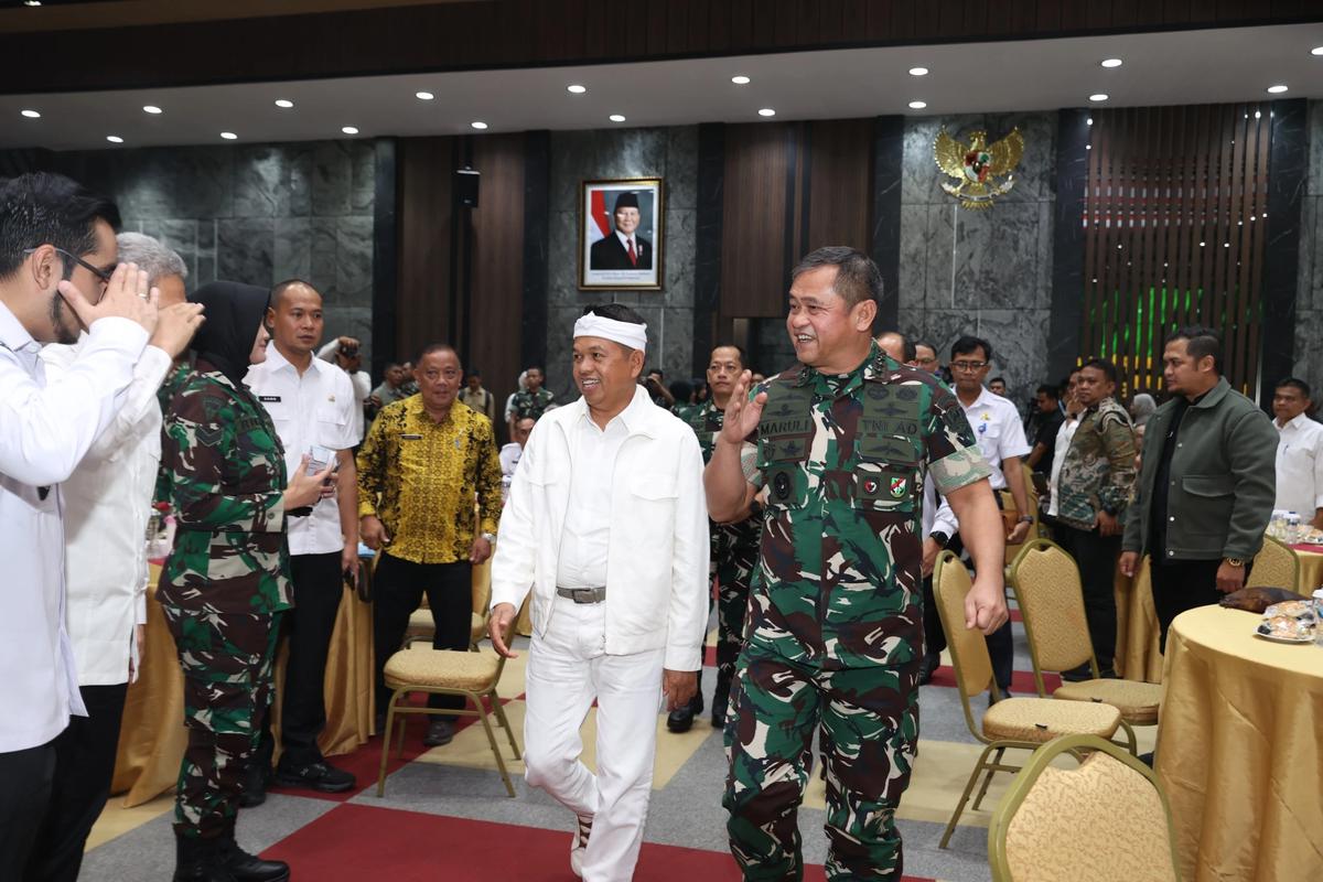 FOTO: TNI AD dan Pemprov Jabar Perkuat Kolaborasi Tangani Sampah dan Kekeringan