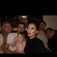 Intip potret Jennifer Coppen tampil dengan latte makeup look (@jennifercoppenreal20)