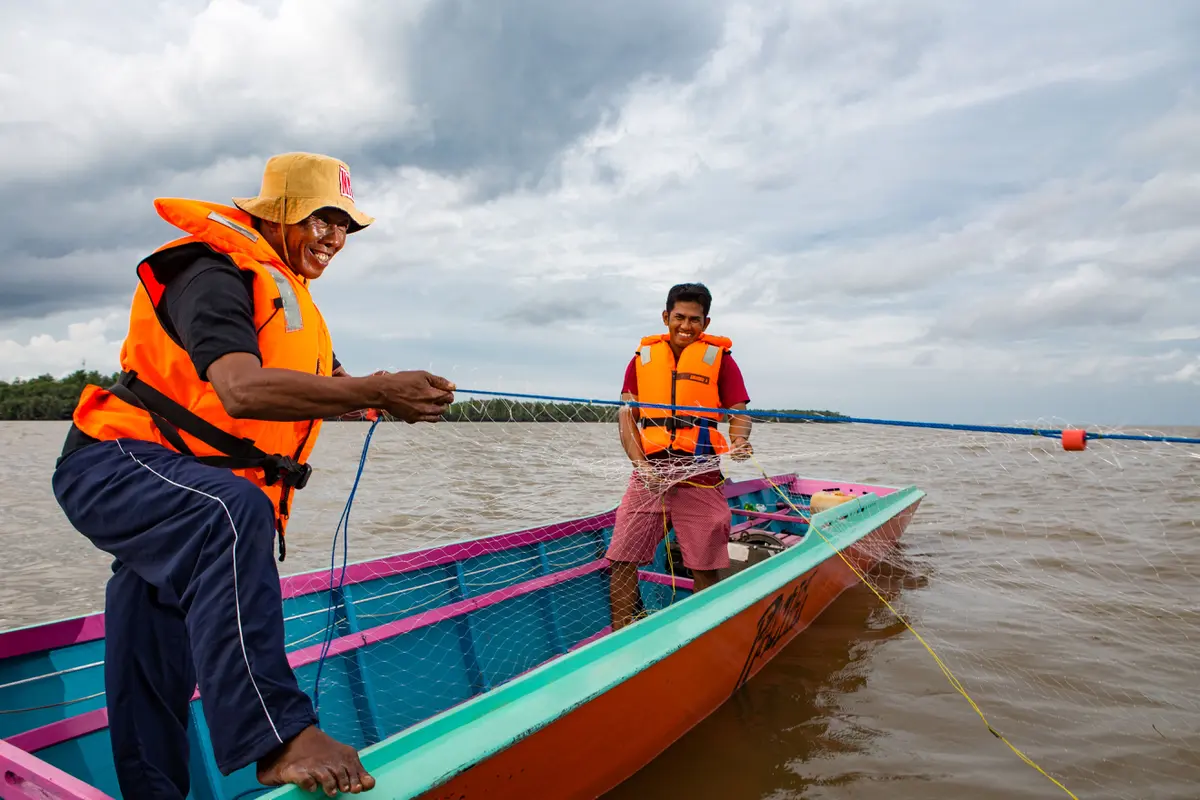Nelayanku Hebat, program yang dijalankan PT Pertamina Hulu Mahakam (PHM) guna mendukung kemajuan nelayan di pesisir Delta Mahakam, Kalimantan Timur. (Dok PHM)