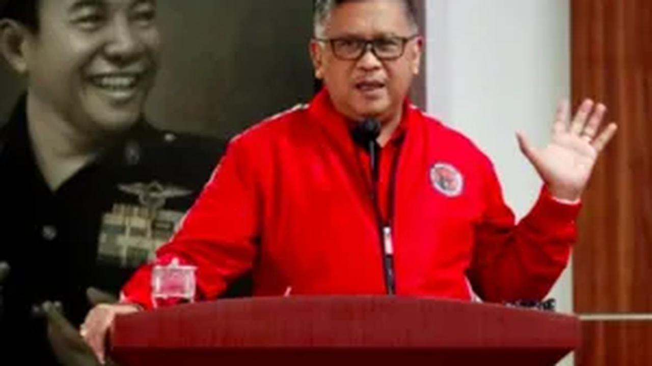 Hasto mencontohkan, PDIP selalu membangun komunikasi yang baik dengan mengikuti prosedur administrasi yang lengkap supaya acara bisa berjalan dengan lancar.