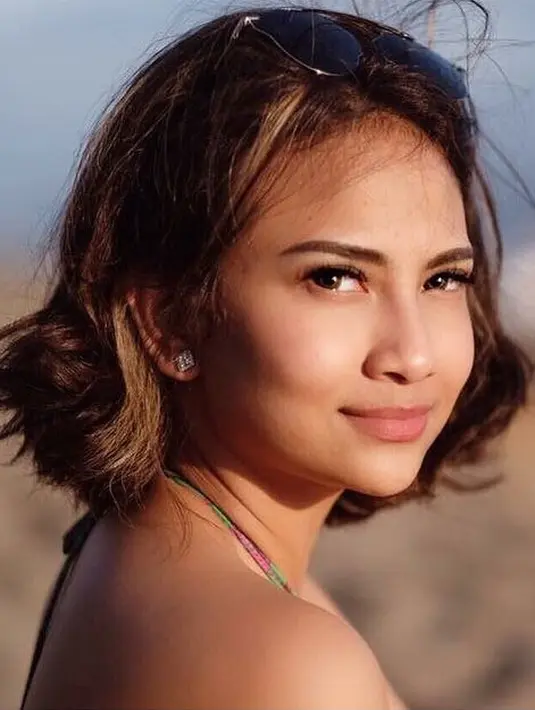 (Instagram/vanessaangelofficial)