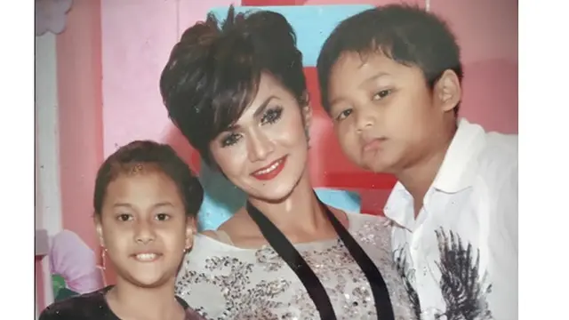 Potret Lawas Aurel dan Azriel Hermansyah