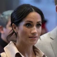 Thomas Markle belakangan ini memang dekat dengan para wartawan dan hal itu membuat Meghan tak punya muka. (ARTHUR EDWARDS  AFP)