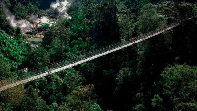 Jembatan Gantung Rengganis