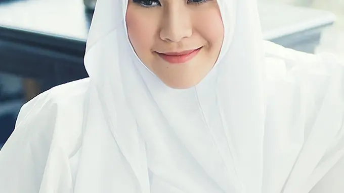 FIMELA BEAUTY - Zaskia Adya Mecca