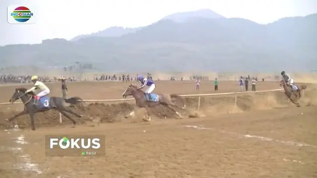 Jelang Pekan Olahraga Daerah (Porda), Persatuan Olahraga Berkuda (Pordasi) Jawa Barat gelar lomba pacuan kuda untuk mencari bibit-bibit joki muda.