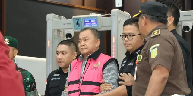 Sidang Praperadilan Eks Wakil Kepala BGN Lodewyk Pusung Ditunda