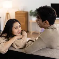 5 Kombinasi Zodiak yang Sulit Dipisahkan meskipun Beda Karakter./Copyright depositphotos.com/itchaznong