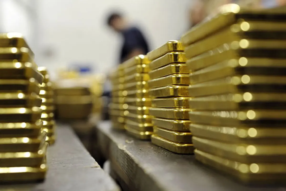 Harga emas untuk pengiriman Desember ditutup turun 0,1 persen ke angka US$ 1.323,70 per troy ounce 