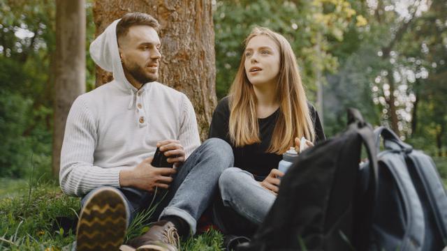 Memperlakukan Teman Secara Wajar