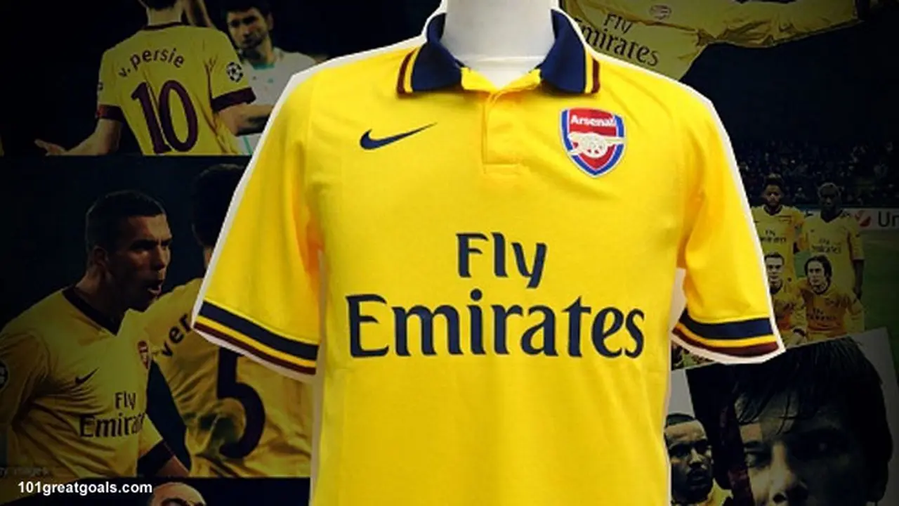 baju-bola-5-130327b.jpg