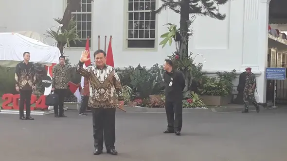 Prabowo Subianto datang ke Istana Kepresidenan. (Liputan6.com/Lizsa Egeham)